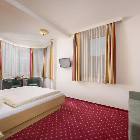 Fischer Hotel
