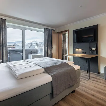 Fischer Hotel