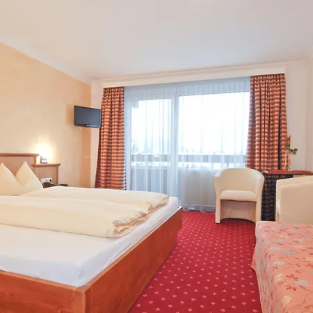 Hotel Fischer 3*