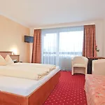 Hotel Fischer 3*